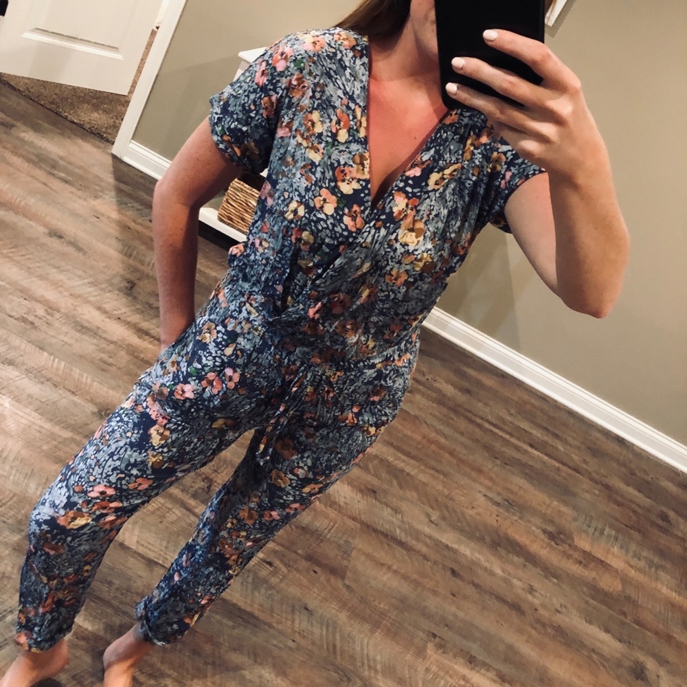 Floral boutique jumper